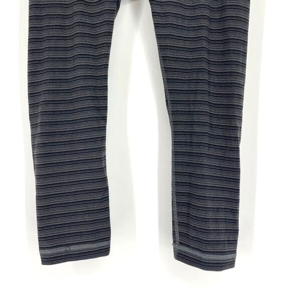 Lululemon Wunder Under Crop 21" Black Stripe Size 6 - Picture 3 of 9